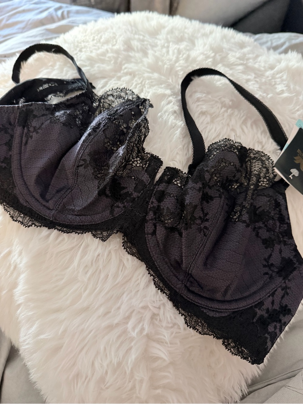 Lace Trim Underwire Bra - Black/Purple